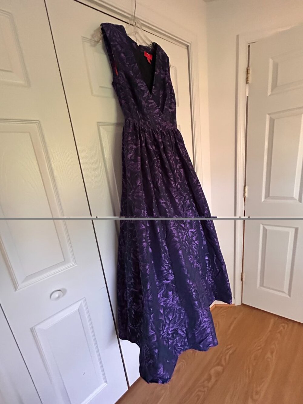 Purple Tena Gown Size 12 by Monique Lhuillier - Picture 4 of 5